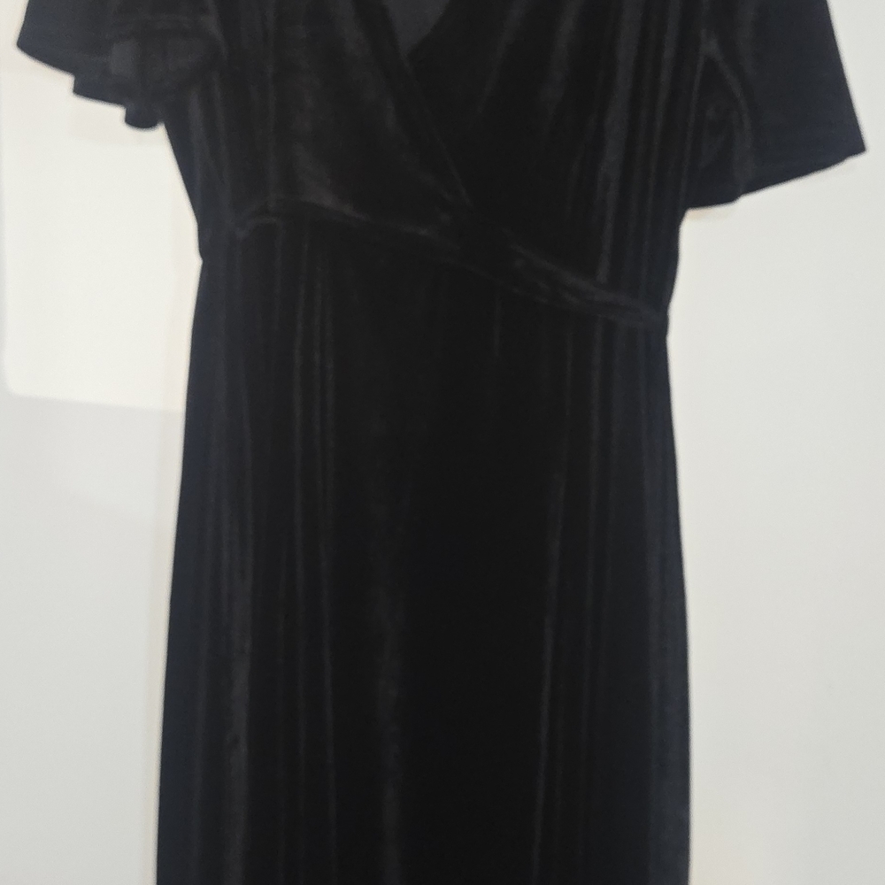 Elegant Black Velvet Dress